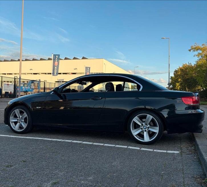 BMW 3-Serie Cabrio E93 2.0 | - NAP - AUT - KEYLESS ENTRY, Auto's, BMW, Particulier, 3-Serie, Airbags, Airconditioning, Bluetooth