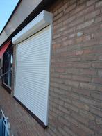 Rolluik elektrisch bedienbaar Ral 9001, Doe-het-zelf en Verbouw, Rolluiken, Ophalen, 100 tot 150 cm, Zo goed als nieuw, Elektrische bediening