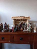 Mooi en niet beschadigde kerstgroep met handgemaakte kerstst, Diversen, Kerst, Ophalen