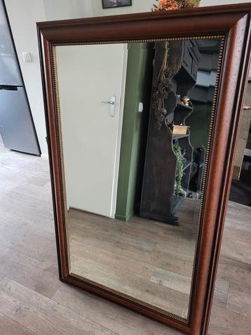Mooie Spiegel - Geslepen Glas - 132x82cm beschikbaar voor biedingen