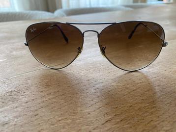 Ray Ban piloten zonnebril  beschikbaar voor biedingen