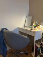 Bureau met stoel, Ophalen, Zo goed als nieuw, Bureau