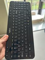 Logitech K360 Toetsenbord - Compact en Betrouwbaar, Computers en Software, Toetsenborden, Ophalen, Qwerty, Gebruikt, Draadloos