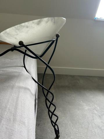 Wand lamp beschikbaar voor biedingen