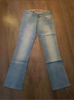 Nieuwe bootcut Blackburn jeans Anna
maat 27, XS of 34, Blauw, Nieuw, Ophalen of Verzenden, W27 (confectie 34) of kleiner