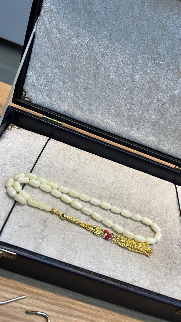 Kaya Kehribar zilver hangerje  Gebedsketting, Sieraden, Tassen en Uiterlijk, Kettingen, Zo goed als nieuw, Steen of Mineraal, Beige