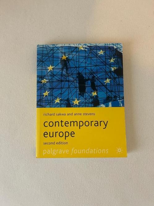 Contemporary Europe Second Edition, Boeken, Studieboeken en Cursussen, Gelezen, WO, Gamma, Ophalen of Verzenden
