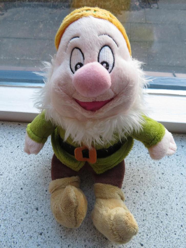 Disney Dwerg Sneezy merk Nicotoy van AH meet ca 28 cm, Kinderen en Baby's, Speelgoed | Knuffels en Pluche, Zo goed als nieuw, Overige typen