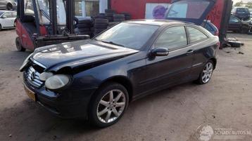 Mercedes-Benz C-klasse C220 CDI 611962 Blauw 189 onderdelen beschikbaar voor biedingen