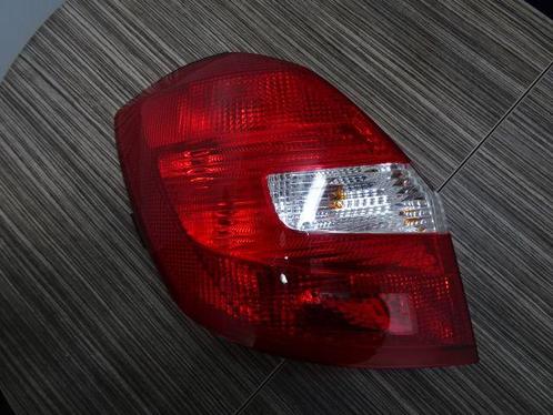 Achterlicht Scoda Fabia 5 deurs bj 2009 links., Auto-onderdelen, Verlichting, Skoda, Gebruikt, Ophalen of Verzenden