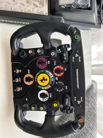 Thrustmaster T300 Racing Wheel Servo Base beschikbaar voor biedingen