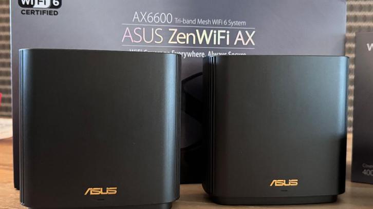 ASUS XT8 WiFI6 (6600) + AX1800, Computers en Software, Routers en Modems, Zo goed als nieuw, Router, Ophalen of Verzenden