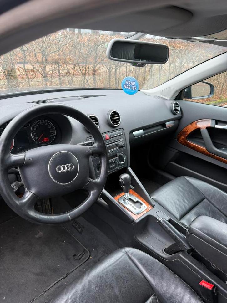 Audi A3 1.6 75KW 3D AUT 2004 Grijs, Auto's, Audi, Particulier, A3, Benzine, D, Coupé, Automaat, Origineel Nederlands, Zilver of Grijs