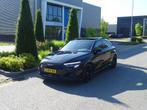 Audi A3 Sportback 35 TFSI S edition | Pano | 19Inch RS | 100, 65 €/maand, 4 cilinders, 150 pk, Leder en Stof