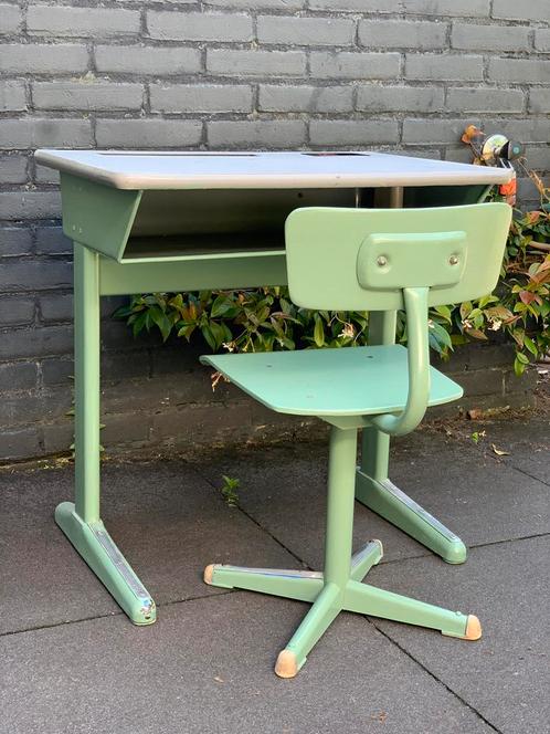 Vintage tafel en stoel Rothuizen, Kinderen en Baby's, Kinderkamer | Tafels en Stoelen, Gebruikt, Tafel(s) en Stoel(en), Ophalen