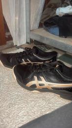 Korfbal buitenschoenen, Verzenden, Zo goed als nieuw