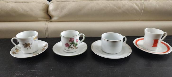 Oude kop en schotels, 2 euro per stuk, Antiek en Kunst, Antiek | Servies los, Ophalen of Verzenden