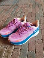 Nieuwe Hoka sport schoenen. Maat 35 kleur roze met blauw., Sport en Fitness, Loopsport en Atletiek, Nieuw, Overige merken, Ophalen of Verzenden