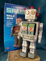Bijzondere battery operated Space Walk man Robot., Antiek en Kunst, Ophalen of Verzenden