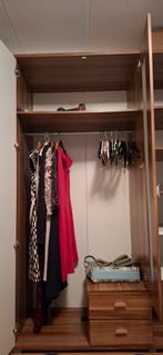 Grote kledingkast - 197x140 cm, Huis en Inrichting, Kasten | Kledingkasten, Ophalen, Gebruikt, 100 tot 150 cm, Glas