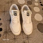 Mooie heren sportschoenen, Puma, Ophalen of Verzenden, Zo goed als nieuw, Sportschoenen