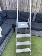 Huishoudtrapje 4 treden, Doe-het-zelf en Verbouw, Ladders en Trappen, Ophalen, Gebruikt, Minder dan 2 meter