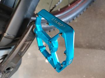 Crank Brothers Stamp 7 mtb pedalen
Blauw beschikbaar voor biedingen