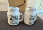 Chocomel bekers 2x, Huis en Inrichting, Keuken | Servies, Ophalen of Verzenden, Zo goed als nieuw, Overige stijlen, Kop(pen) en/of Schotel(s)
