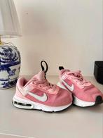 Nike sneakers roze/lila, Kinderen en Baby's, Ophalen of Verzenden, Zo goed als nieuw, Meisje, Schoentjes