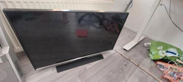 Samsung TV - T32E310EW beschikbaar voor biedingen