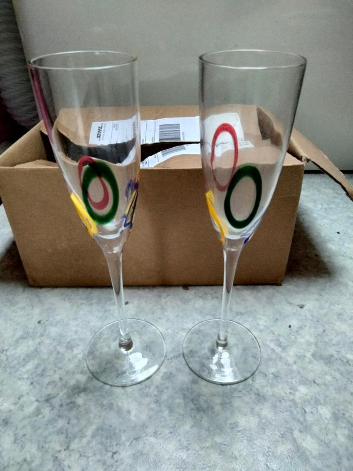 Champagneglazen/flutes. Zie foto's. Vintage.  Ook los t.k., Huis en Inrichting, Keuken | Servies, Gebruikt, Glas of Glazen, Overige stijlen
