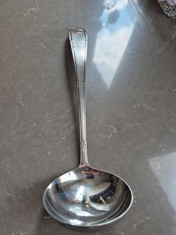 Grote vintage jus of soep lepel (ver)zilver(d) beschikbaar voor biedingen