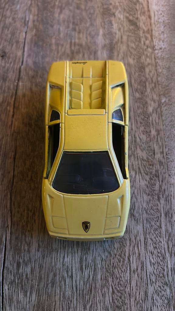 Lamborghini Diablo modelauto, Hobby en Vrije tijd, Modelauto's | 1:43, Ophalen of Verzenden, Zo goed als nieuw, Auto, Overige merken