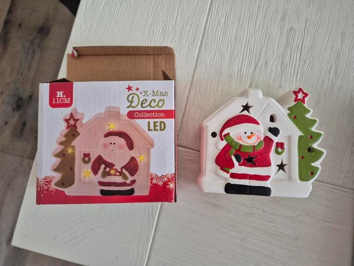 Christmas Deco Collection stenen kerstman met verlichting, Diversen, Kerst, Zo goed als nieuw, Ophalen of Verzenden