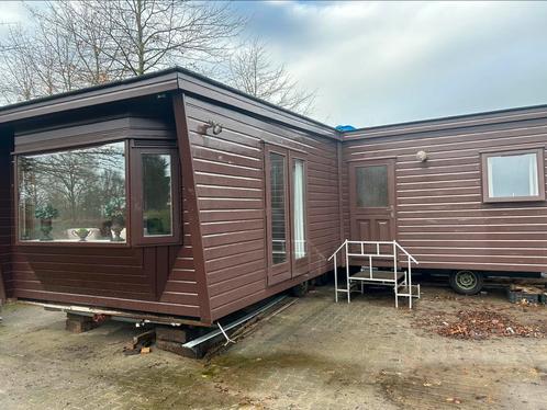 Ruim L-chalet – 8 x 8 meter, Caravans en Kamperen, Stacaravans, tot en met 2, Ophalen