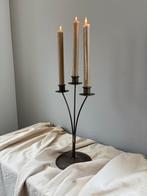Vintage driearmige bruinantraciet metalen kandelaar h36cm, Huis en Inrichting, Woonaccessoires | Kandelaars en Kaarsen, 25 tot 50 cm