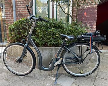 STELLA NANTES ELEKTRISCHE FIETS FDST SUPERIOR beschikbaar voor biedingen