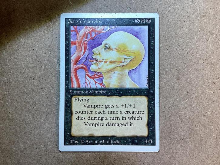 1x Sengir Vampire (Light Played), Hobby en Vrije tijd, Verzamelkaartspellen | Magic the Gathering, Gebruikt, Losse kaart, Ophalen of Verzenden