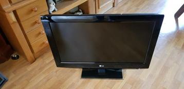 LG 32LG2100 TV met afstandbediening (geen smart tv)