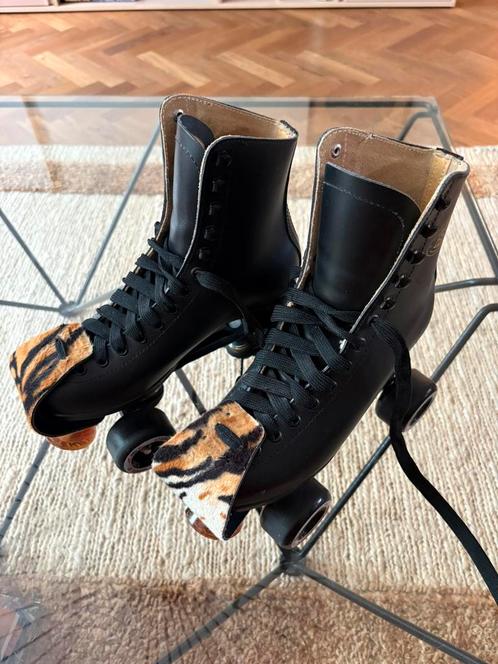 RSI Skates / Rollerskates size 39, Sport en Fitness, Skeelers, Zo goed als nieuw, Overige typen, Overige merken, Ophalen of Verzenden