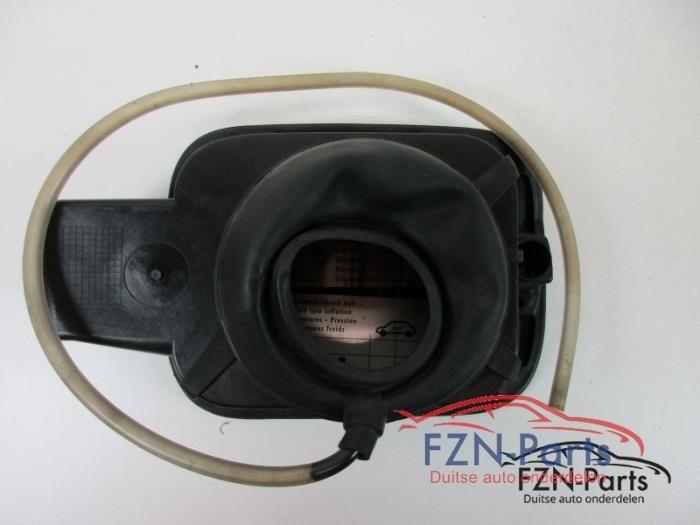 Tank Klep Volkswagen Jetta (22728271), Auto-onderdelen, Carrosserie en Plaatwerk, Deur, Gebruikt, Ophalen