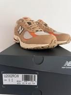 New Balance 2002R - Goede Staat!, Kleding | Heren, Schoenen, Ophalen of Verzenden, Nieuw, Bruin, Sneakers of Gympen