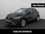 Volkswagen T-Roc 1.5 TSI Life Edition | 150 PK | Automaat |, Stof, 4 cilinders, Adaptive Cruise Control, Zwart