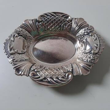 Sterling Silver Bon Bon Tray Dish Sheffield beschikbaar voor biedingen