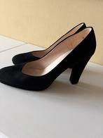 Prachtige Peter Kaiser suéde pumps maat 42, Ophalen of Verzenden, Zo goed als nieuw