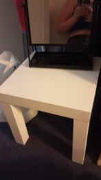 Klein Wit IKEA Tafeltje, Huis en Inrichting, Tafels | Bijzettafels, Minder dan 45 cm, Minder dan 55 cm, Gebruikt, Vierkant