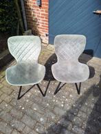 2 eetkamerstoelen, gratis af te halen, Ophalen, Gebruikt, Twee, Zwart