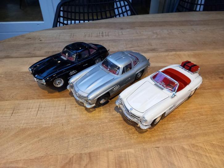 Modelauto, Hobby en Vrije tijd, Modelauto's | 1:18, Zo goed als nieuw, Auto, Bburago, Ophalen