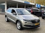 Skoda Karoq 1.5 TSI DSG Style Keyless navi PDC V+A, Auto's, Skoda, 65 €/maand, Stof, Euro 6, 4 cilinders