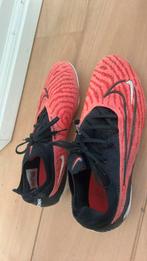 Nike voetbalschoenen maat 42, Ophalen of Verzenden, Zo goed als nieuw, Schoenen